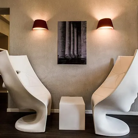 Отель Fabio Massimo Design 3*