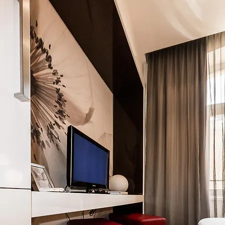 Fabio Massimo Design 3*