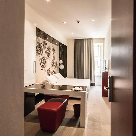 Hotel Fabio Massimo Design 3*