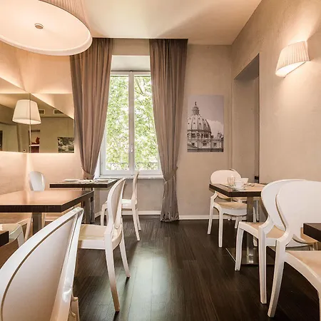Fabio Massimo Design 3* روما